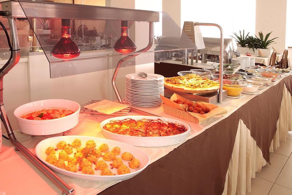 Gallia Club Hotel Cesena Bagian luar foto