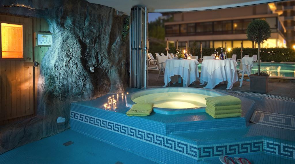 Gallia Club Hotel Cesena Bagian luar foto